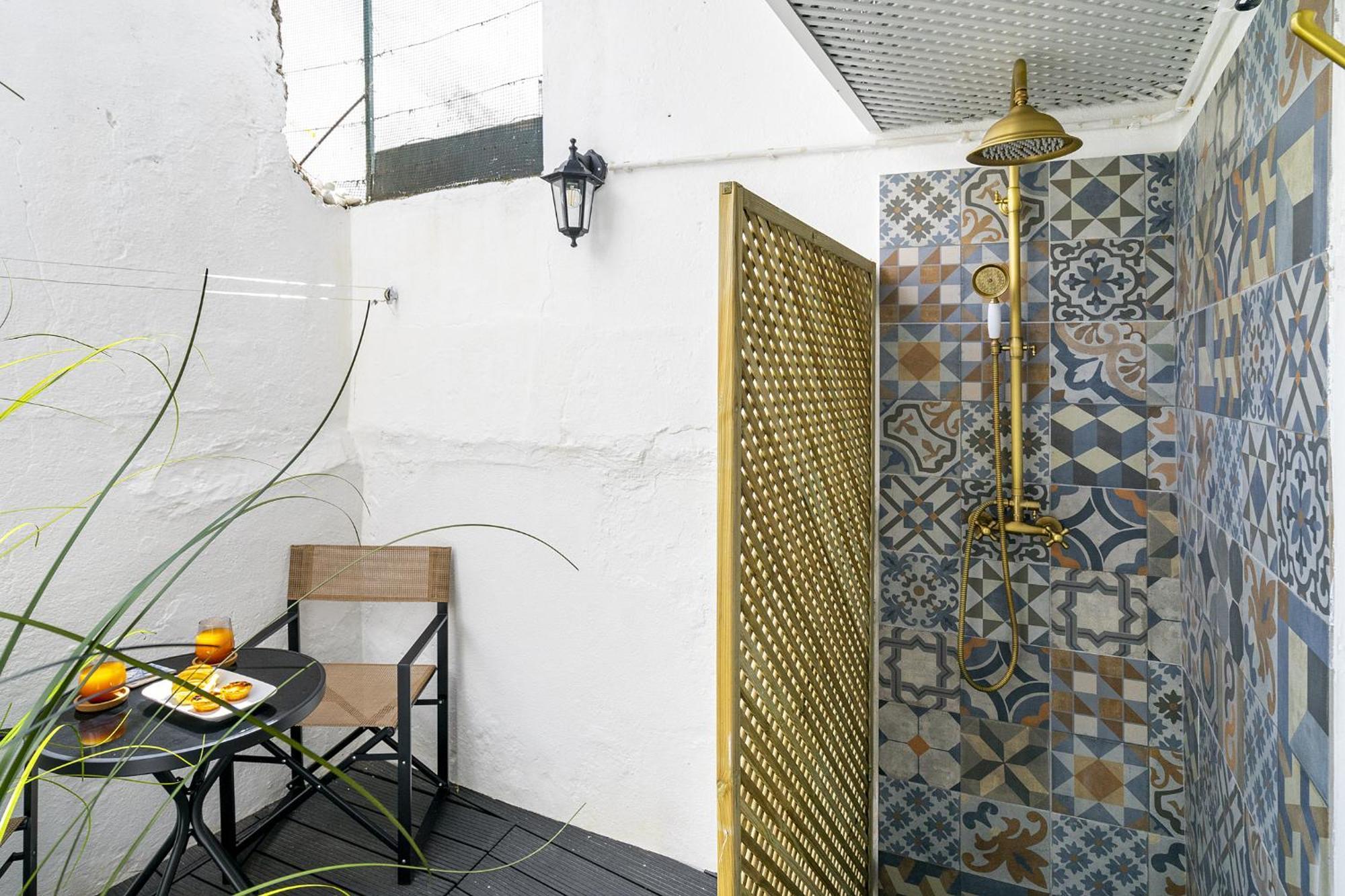 Whome Stylish Family Residence In The Heart Of Chiado Lisboa Eksteriør bilde